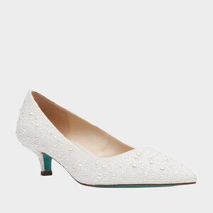 Betsey Johnson Scout Pearl Kittsen Heel Pump